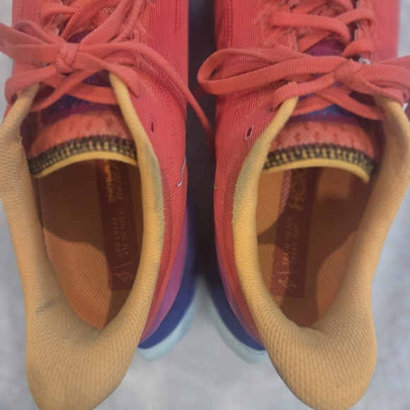 Hoka ONE ONE Mach 4 Running Shoe Mens 7.5, Women 9.5 - Picture 4 of 5